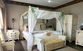 Excalibur Boutique Hotel